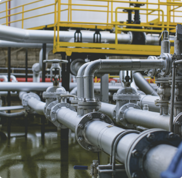 refinery-plant-equipment-pump-pipe-line-oil-gas-valves-plant-pressure-safety-valve-selective